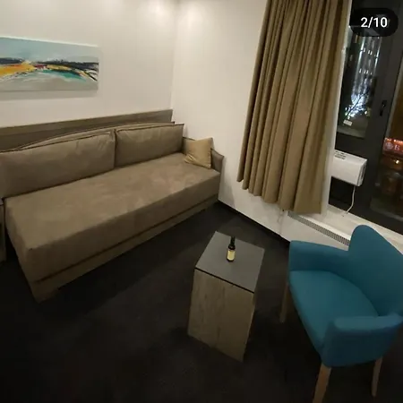 Apolo Royal Apartmán *